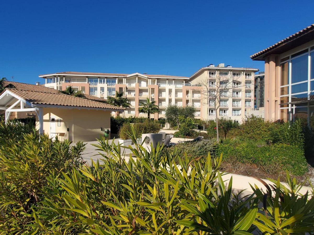 Cap Hermes Studio 31M2 Vue Port Climatise Piscine, Fréjus Εξωτερικό φωτογραφία